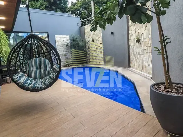 Casa com 300m² 4 quartos e 2 banheiros, à venda, no bairro Jardim Colonial em Bauru