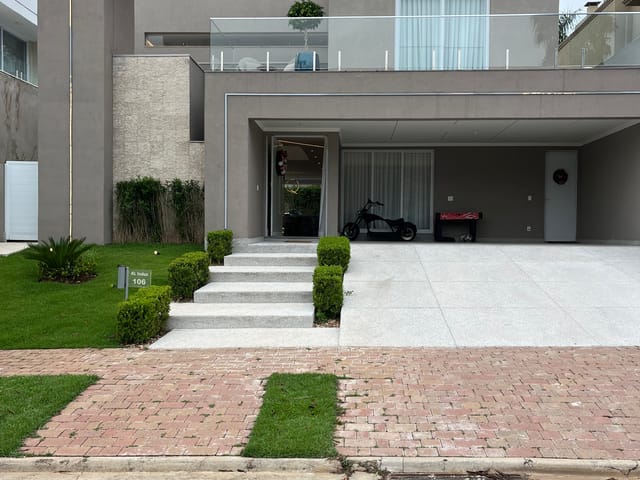 Casa com 333m² 4 quartos e 6 banheiros, à venda, no bairro Alphaville em Santana de Parnaíba