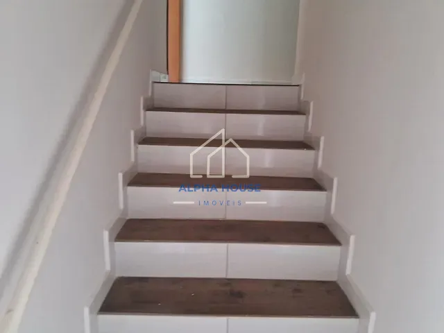 Casa 2 quartos e 2 banheiros, à venda, no bairro Jardim Sandra Maria em Taubaté