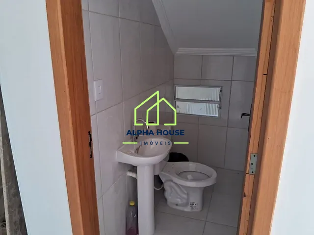 Casa 2 quartos e 2 banheiros, à venda, no bairro Jardim Sandra Maria em Taubaté