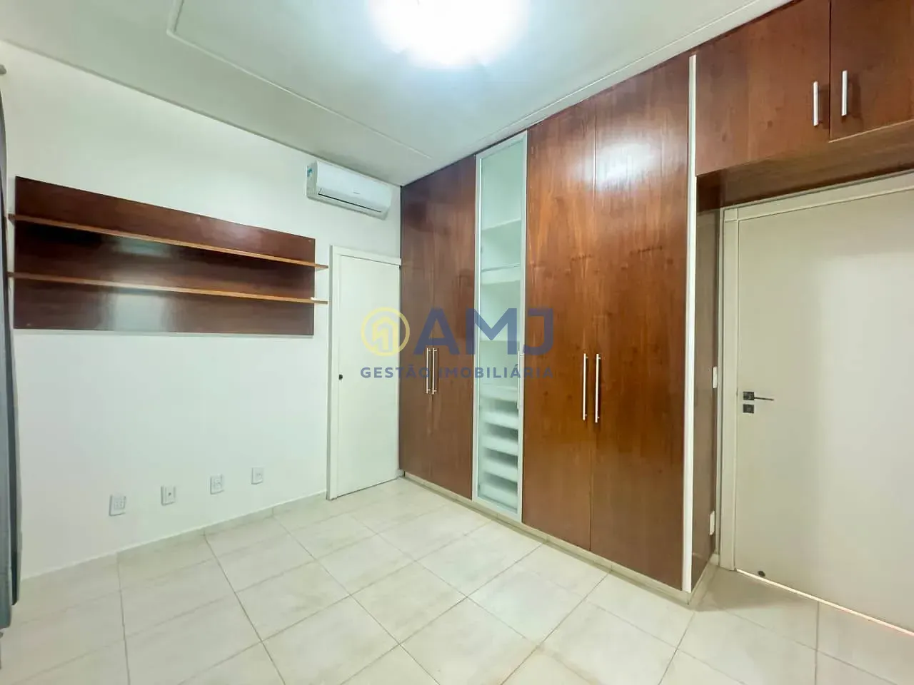 Casa, 3 quartos, 231 m² - Foto 8
