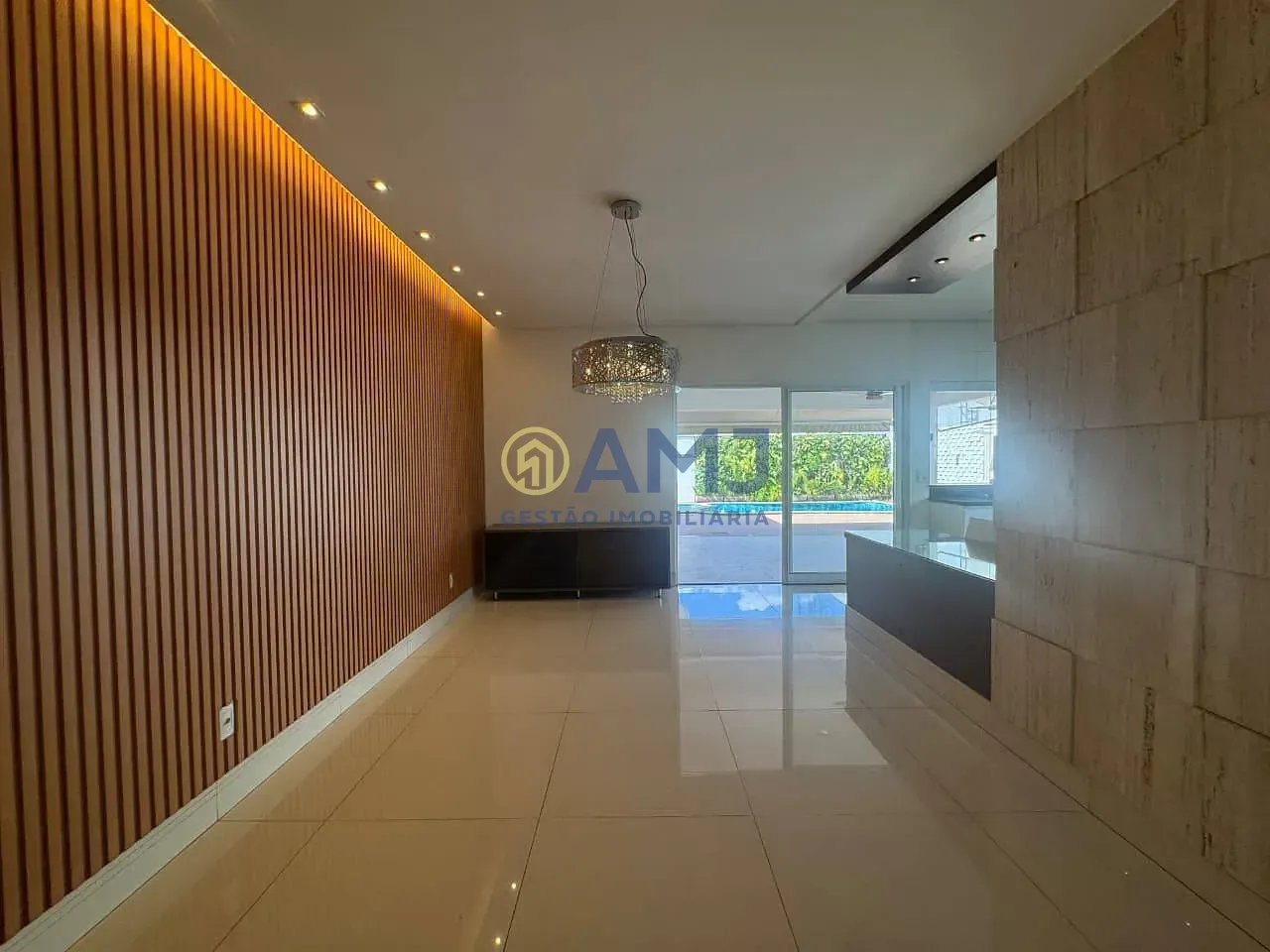 Casa, 3 quartos, 231 m² - Foto 4
