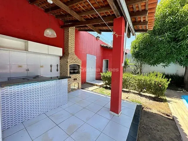 Casa com 300m² 3 quartos e 2 banheiros, à venda, no bairro Porto do Centro em Teresina