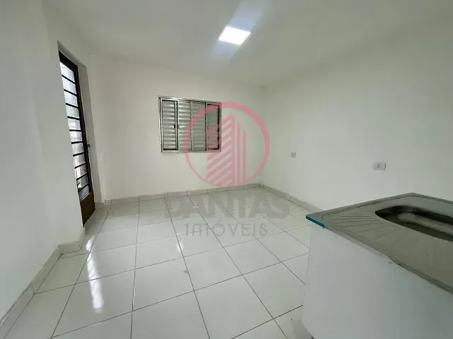 Casa 1 quarto e 1 banheiro, para alugar, no bairro Jardim D'Abril em Osasco