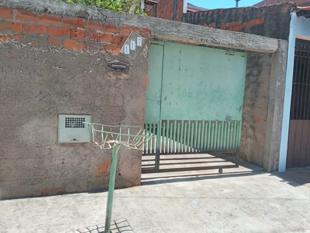 Casa com 125m² 1 quarto e 1 banheiro, à venda, no bairro Loteamento Residencial Novo Mundo em Campinas