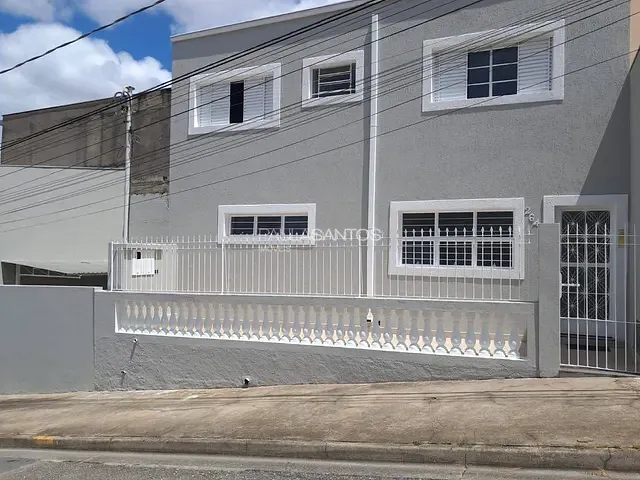 Casa com 120m² 2 quartos e 2 banheiros, para alugar, no bairro Vila Jardini em Sorocaba