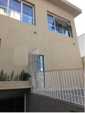 Casa com 590m², para alugar, no bairro Butantã em São Paulo