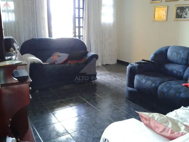Casa com 203m² 2 quartos e 1 banheiro, à venda, no bairro Jardim Esperança em Mauá