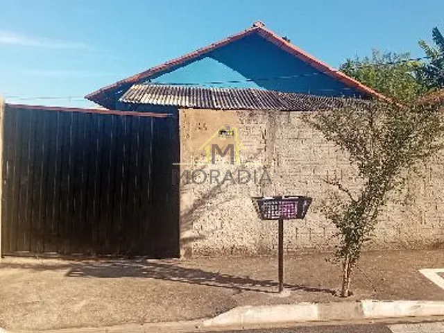 Casa com 200m² 2 quartos e 1 banheiro, à venda, no bairro Residencial Vale Verde em Guaxupé