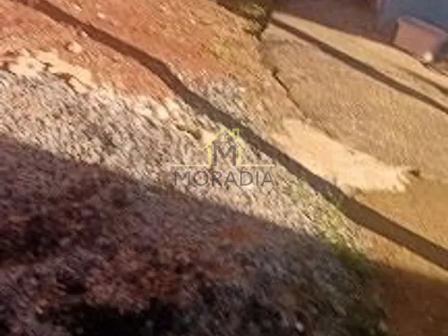Casa com 200m² 2 quartos e 1 banheiro, à venda, no bairro Residencial Vale Verde em Guaxupé