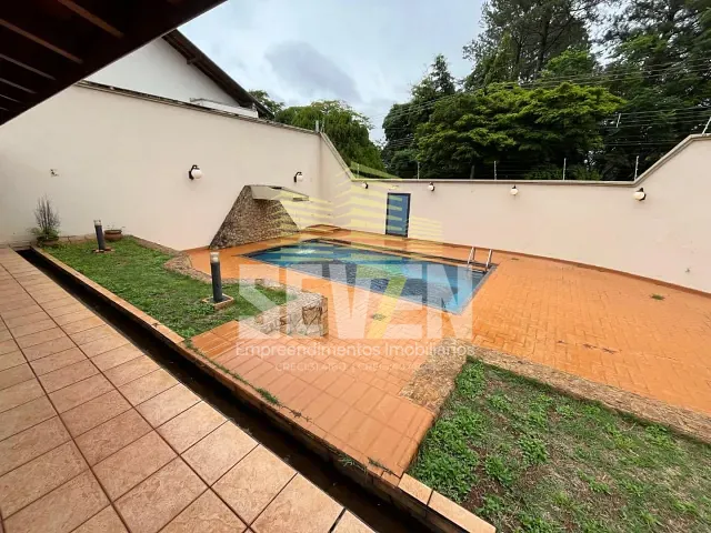 Casa com 300m² 2 quartos e 3 banheiros, à venda, no bairro Jardim Estoril em Bauru