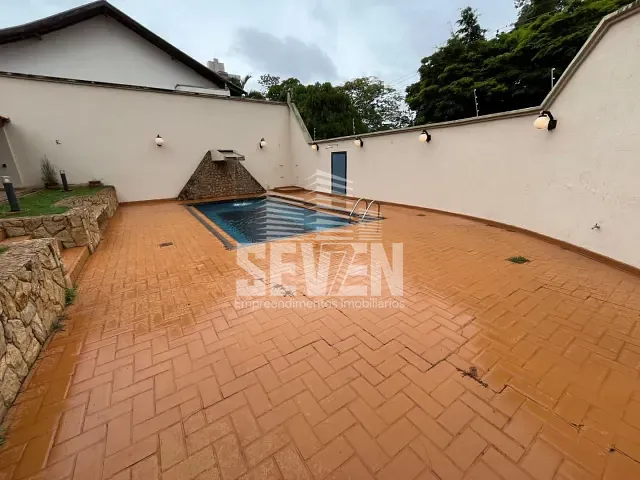 Casa com 300m² 2 quartos e 3 banheiros, à venda, no bairro Jardim Estoril em Bauru