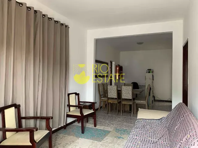 Casa com 280m² 5 quartos e 4 banheiros, à venda, no bairro Siderópolis em Volta Redonda