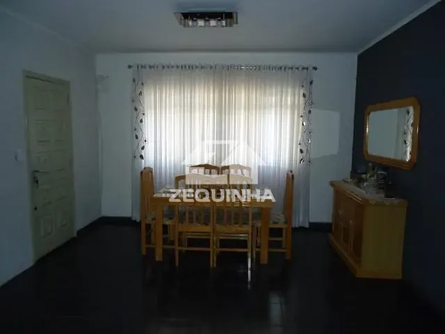 Casa com 140m² 2 quartos e 3 banheiros, à venda, no bairro Jardim D´abril em Osasco