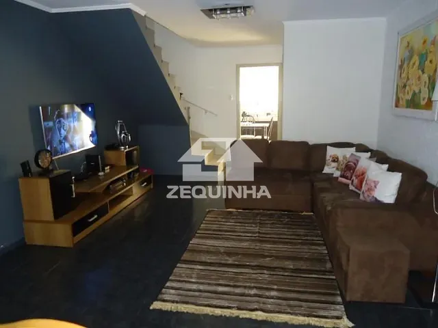 Casa com 140m² 2 quartos e 3 banheiros, à venda, no bairro Jardim D´abril em Osasco