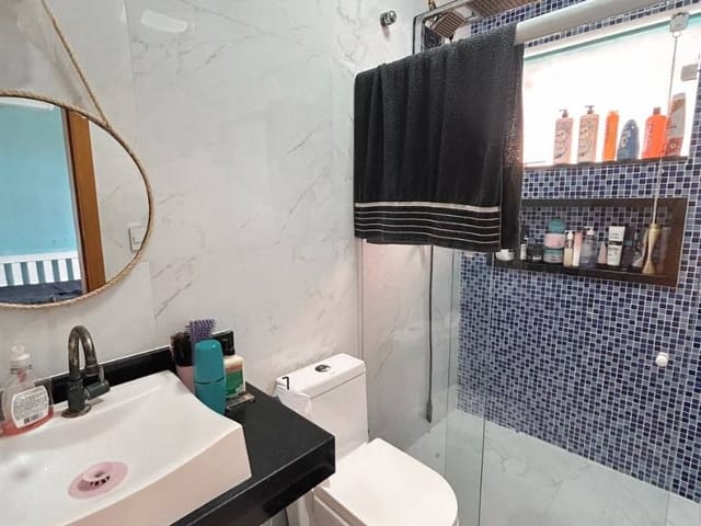 Casa com 330m² 4 quartos e 6 banheiros, à venda, no bairro Vale dos Cristais em Macaé