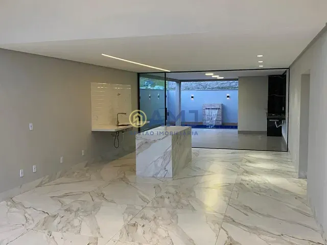 Casa com 300m² 3 quartos e 4 banheiros, para alugar, no bairro Jardins Bolonha em Senador Canedo