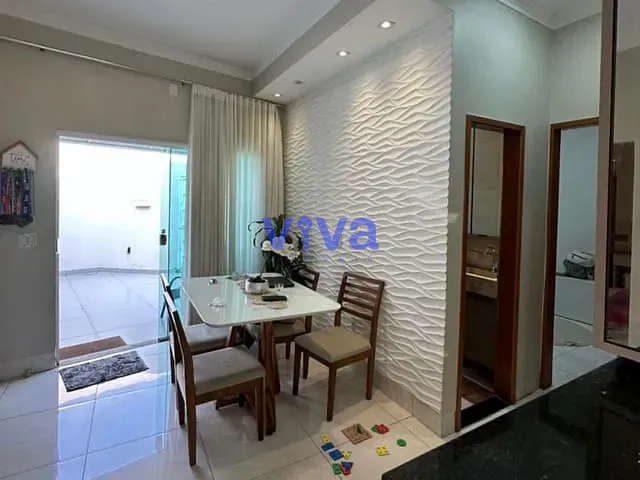 Casa com 204m² 2 quartos e 1 banheiro, à venda, no bairro Vila Brasília em Aparecida de Goiânia
