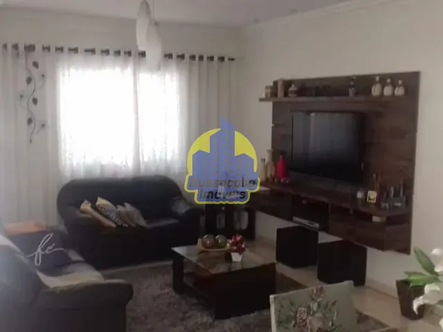 Casa com 228m² 3 quartos e 4 banheiros, à venda, no bairro Jardim D Abril em Osasco