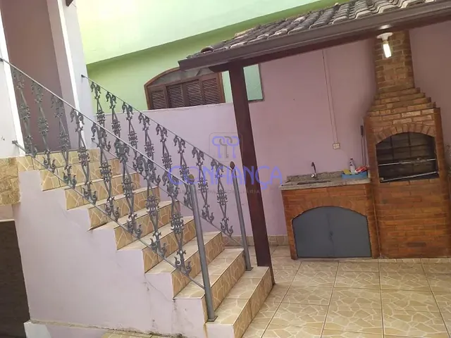 Casa com 210m² 5 quartos e 5 banheiros, à venda, no bairro Campo Grande em Rio de Janeiro