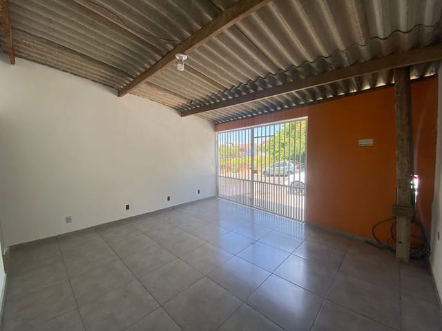 Casa 2 quartos e 2 banheiros, à venda, no bairro Loteamento Residencial Novo Mundo em Campinas