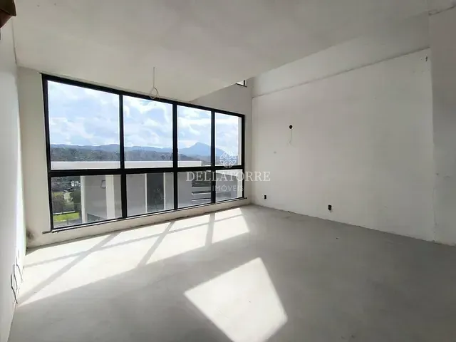 Casa com 114m² 3 quartos e 3 banheiros, à venda, no bairro Golfe em Teresópolis