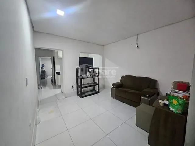 Casa com 75m² 2 quartos e 1 banheiro, à venda, no bairro Centro em Mogi das Cruzes