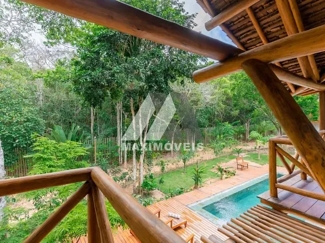 Casa com 737m² 5 quartos e 6 banheiros, à venda, no bairro Trancoso em Porto Seguro