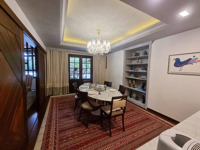 Casa com 1000m² 5 quartos e 7 banheiros, para alugar, no bairro Barra da Tijuca em Rio de Janeiro