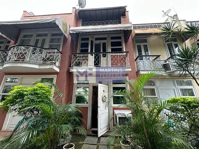 Casa 3 quartos e 5 banheiros, à venda, no bairro Recreio dos Bandeirantes em Rio de Janeiro