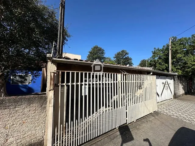 Casa com 150m² 3 quartos e 3 banheiros, à venda, no bairro Parque São Cristóvão em Taubaté