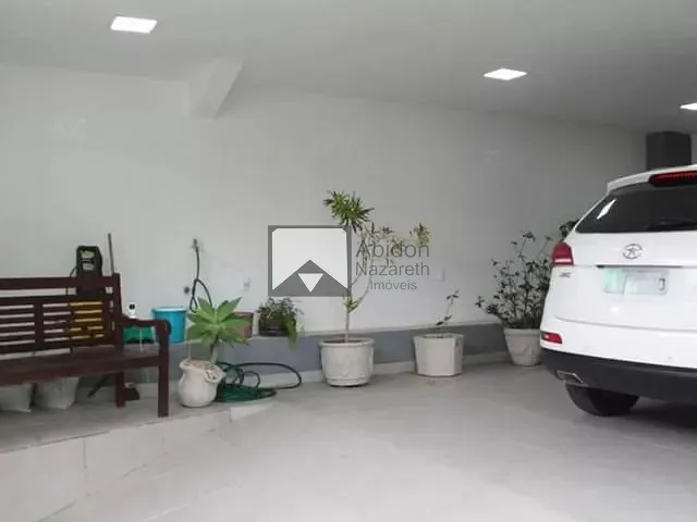 Casa com 250m² 4 quartos e 4 banheiros, à venda, no bairro São Francisco em Niterói