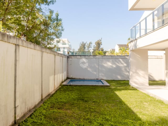 Casa com 367m², à venda, no bairro Recreio dos Bandeirantes em Rio de Janeiro