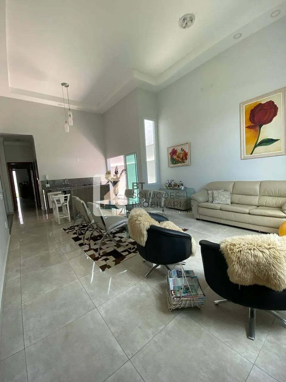 Casa, 3 quartos, 156 m² - Foto 1