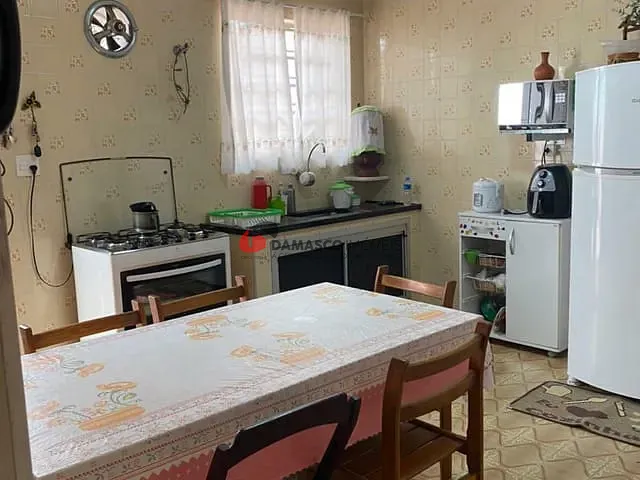 Casa com 404m² 4 quartos e 3 banheiros, à venda, no bairro Barcelona em São Caetano do Sul