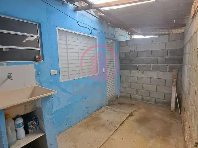 Casa 1 quarto e 1 banheiro, para alugar, no bairro Pestana em Osasco