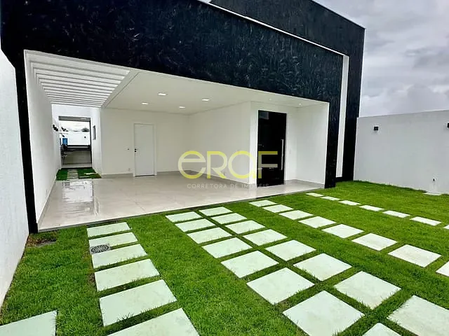 Casa 3 quartos e 2 banheiros, à venda, no bairro Jardim Ipê em Formosa