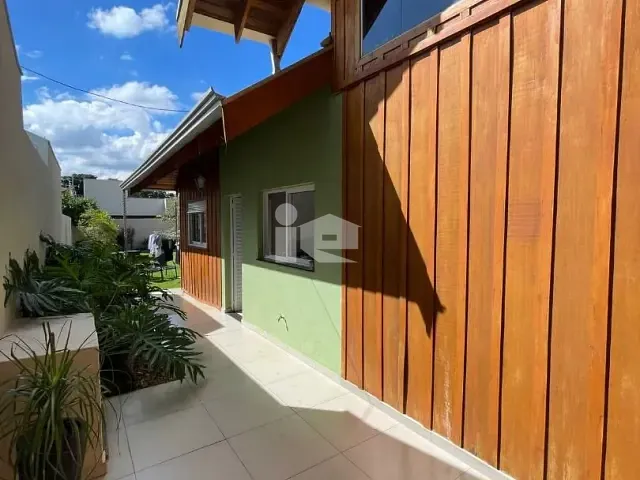 Casa com 420m² 2 quartos e 2 banheiros, à venda, no bairro Residencial Park Solaris em Rolândia