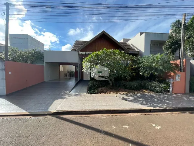 Casa com 420m² 2 quartos e 2 banheiros, à venda, no bairro Residencial Park Solaris em Rolândia