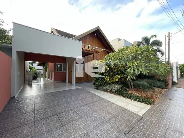 Casa com 420m² 2 quartos e 2 banheiros, à venda, no bairro Residencial Park Solaris em Rolândia