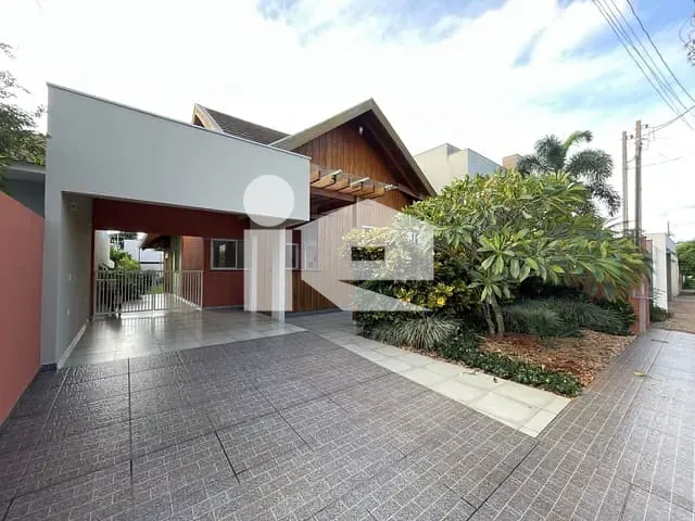 Casa com 420m² 2 quartos e 2 banheiros, à venda, no bairro Residencial Park Solaris em Rolândia