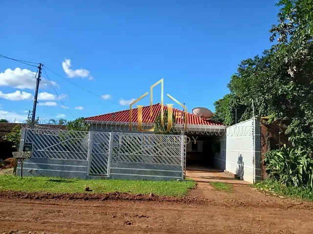 Casa com 272m² 4 quartos e 2 banheiros, à venda, no bairro Bom Clima em Chapada dos Guimarães
