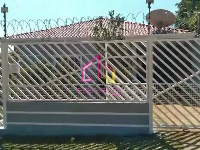 Casa com 272m² 4 quartos e 2 banheiros, à venda, no bairro Bom Clima em Chapada dos Guimarães