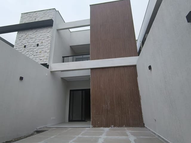 Foto do Casa - Casa no Bairro Boa Vista contendo 3 quartos sendo 2 suítes com closet | Locar Imóvel