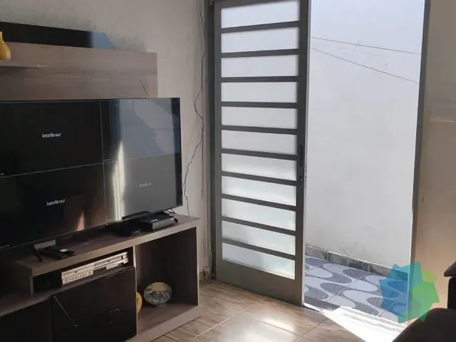 Casa com 125m² 2 quartos e 1 banheiro, à venda, no bairro Jardim Elizabeth em Salto