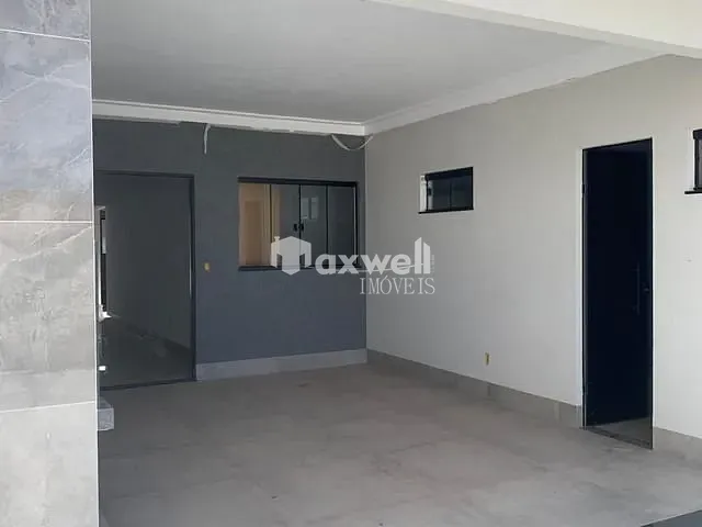 Casa com 180m² 3 quartos e 3 banheiros, à venda, no bairro Retiro do Bosque em Aparecida de Goiânia