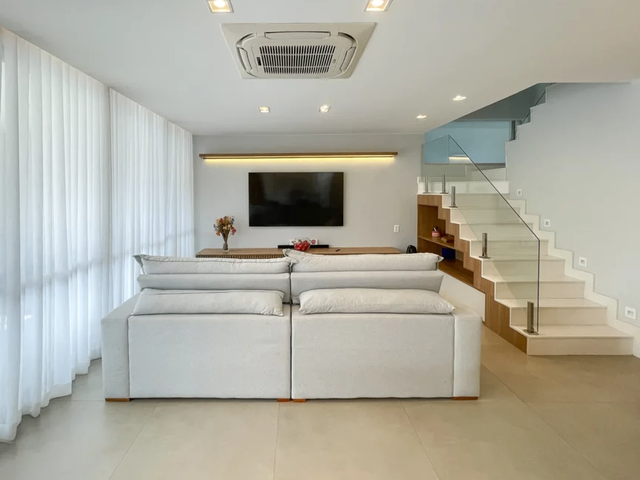 Casa com 350m² 5 quartos e 6 banheiros, à venda, no bairro Recreio dos Bandeirantes em Rio de Janeiro
