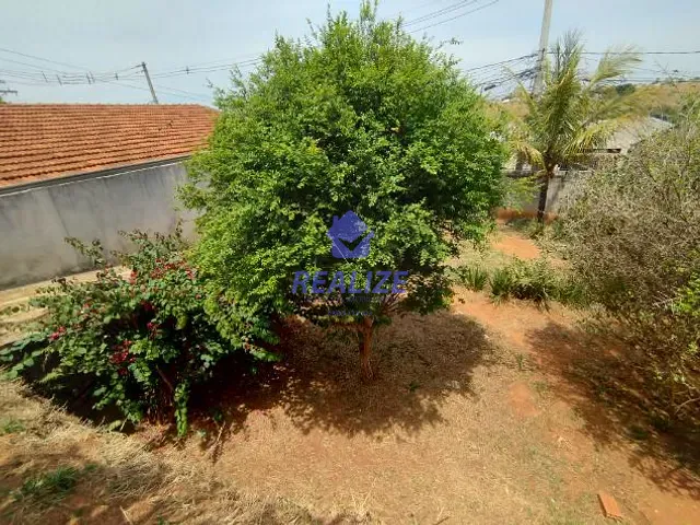 Casa com 456m² 2 quartos e 1 banheiro, à venda, no bairro Vila Casa Branca em Botucatu