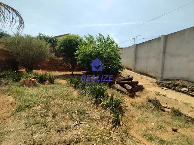 Casa com 456m² 2 quartos e 1 banheiro, à venda, no bairro Vila Casa Branca em Botucatu