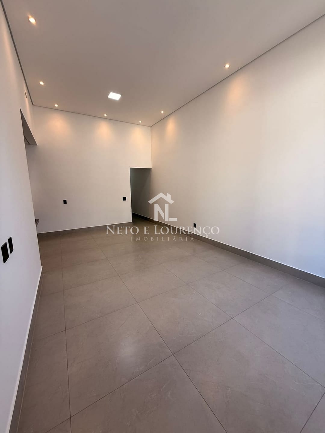 Casa à venda com 3 quartos, 120m² - Foto 17